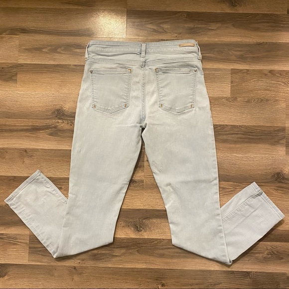 Anthro Pilcro Light Wash Stet Jeans - Picture 2 of 3